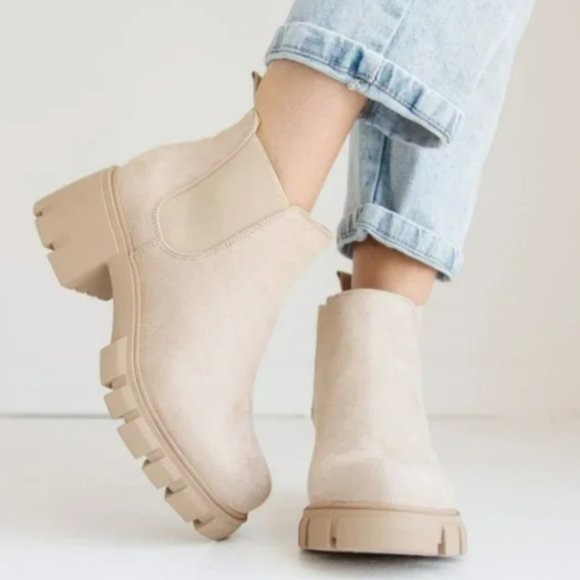 New Wheat Beige Chelsea Round Toe Platform Ankle Boots Booties - Picture 3 of 4